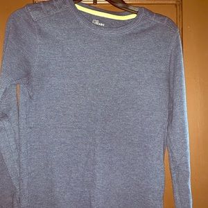 Long sleeve blue cotton tee with textured design